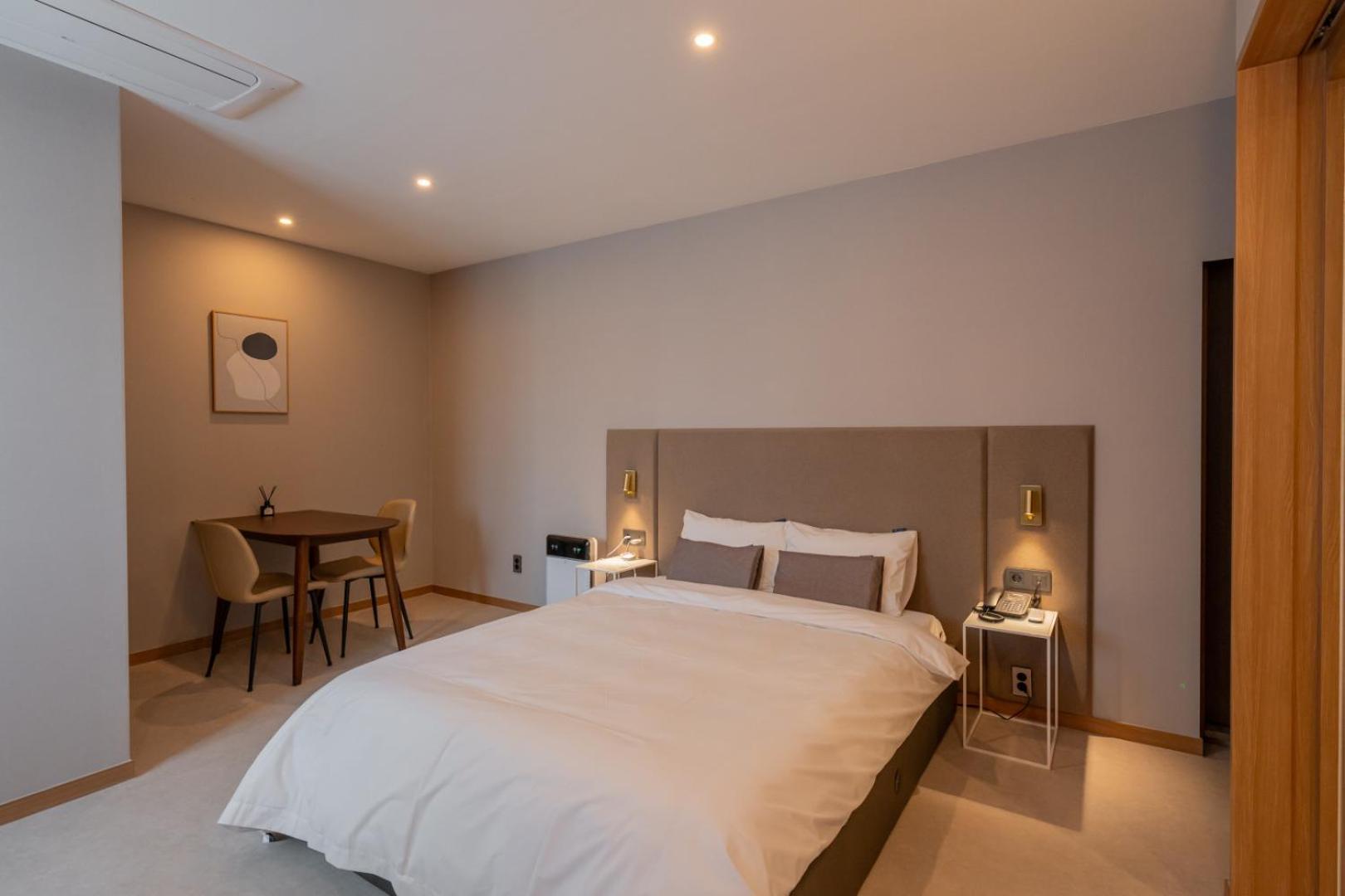 H-Avenue Hotel Munhyeon 釜山広域市 エクステリア 写真